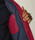 RG045 Classic Red/Navy Model